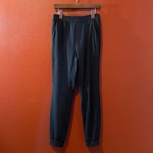Lululemon Athletica Men’s Intent Black Soft Sweat Wicking Athletic‎ Joggers